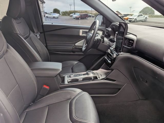 Certified 2024 Ford Explorer ST w/ Equipment Group 401A AWD/4WD image 38