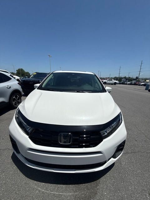 Used 2025 Honda Odyssey Touring image 4