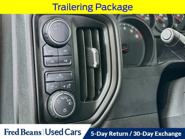 Used 2025 Chevrolet Silverado 1500 Custom Trail Boss w/ LPO, Dark Essentials Package AWD/4WD image 13