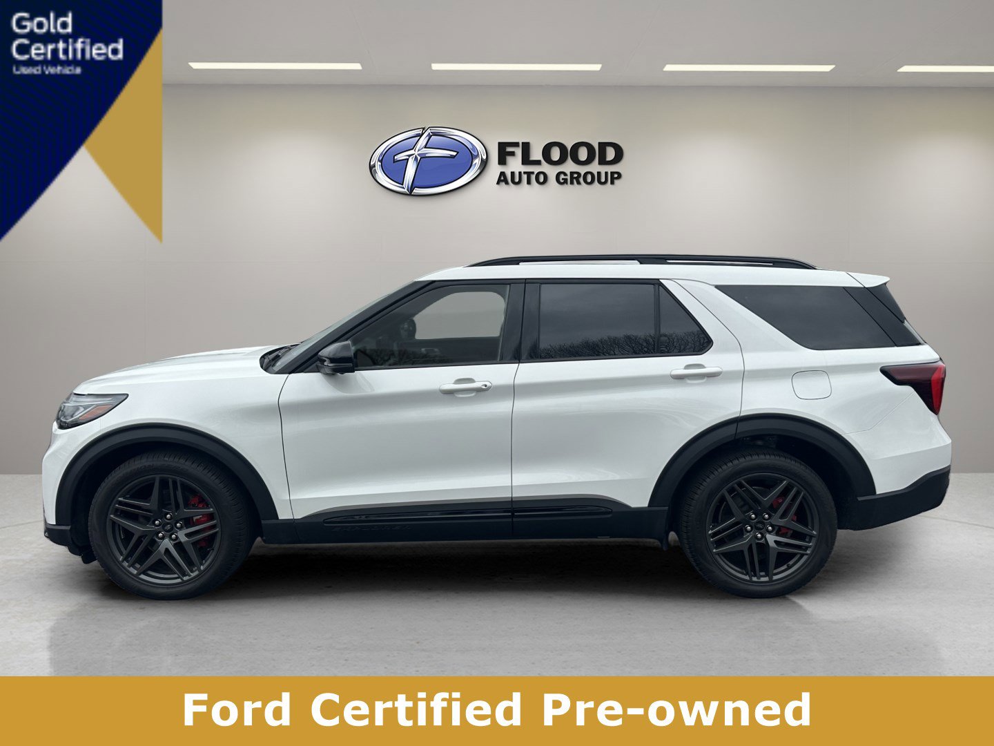 Certified 2025 Ford Explorer ST AWD/4WD image 4