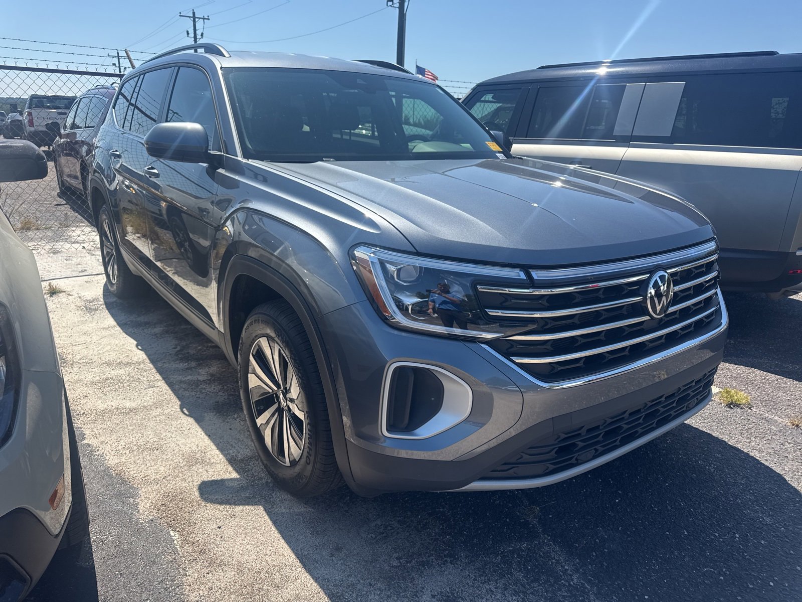 Used 2024 Volkswagen Atlas SE