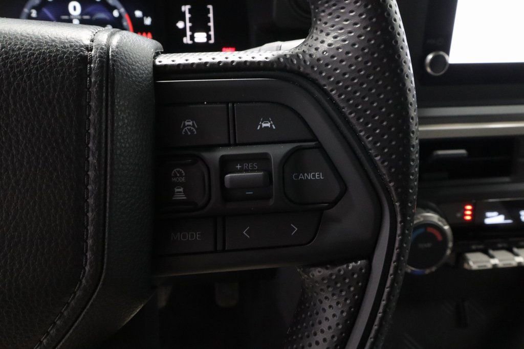 Used 2025 Toyota Tacoma SR5 image 27