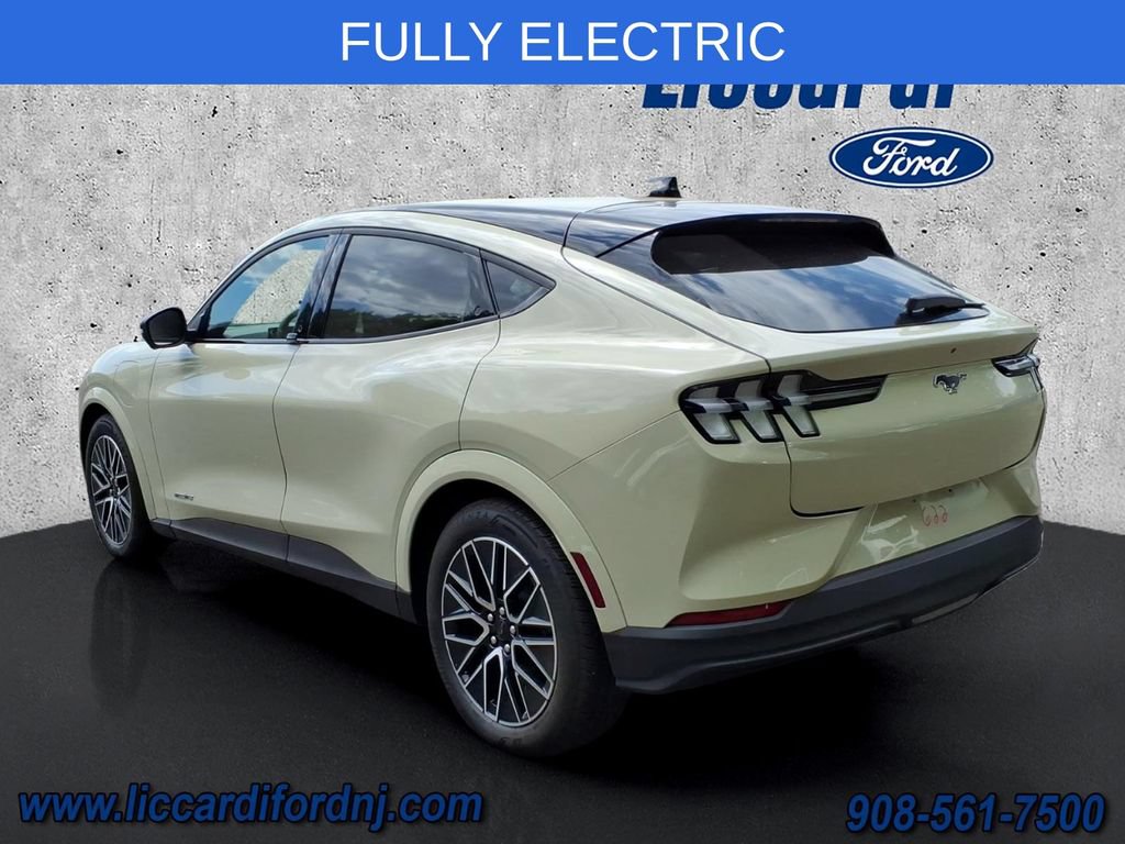 Certified 2025 Ford Mustang Mach-E Premium RWD image 4