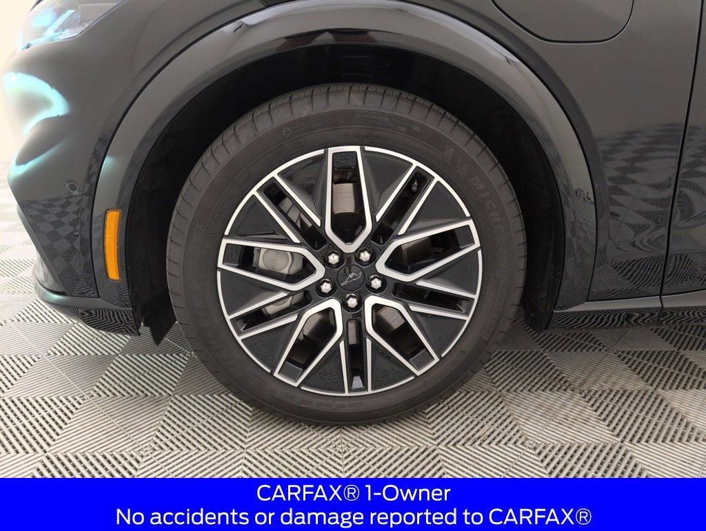 Certified 2024 Ford Mustang Mach-E Premium image 17