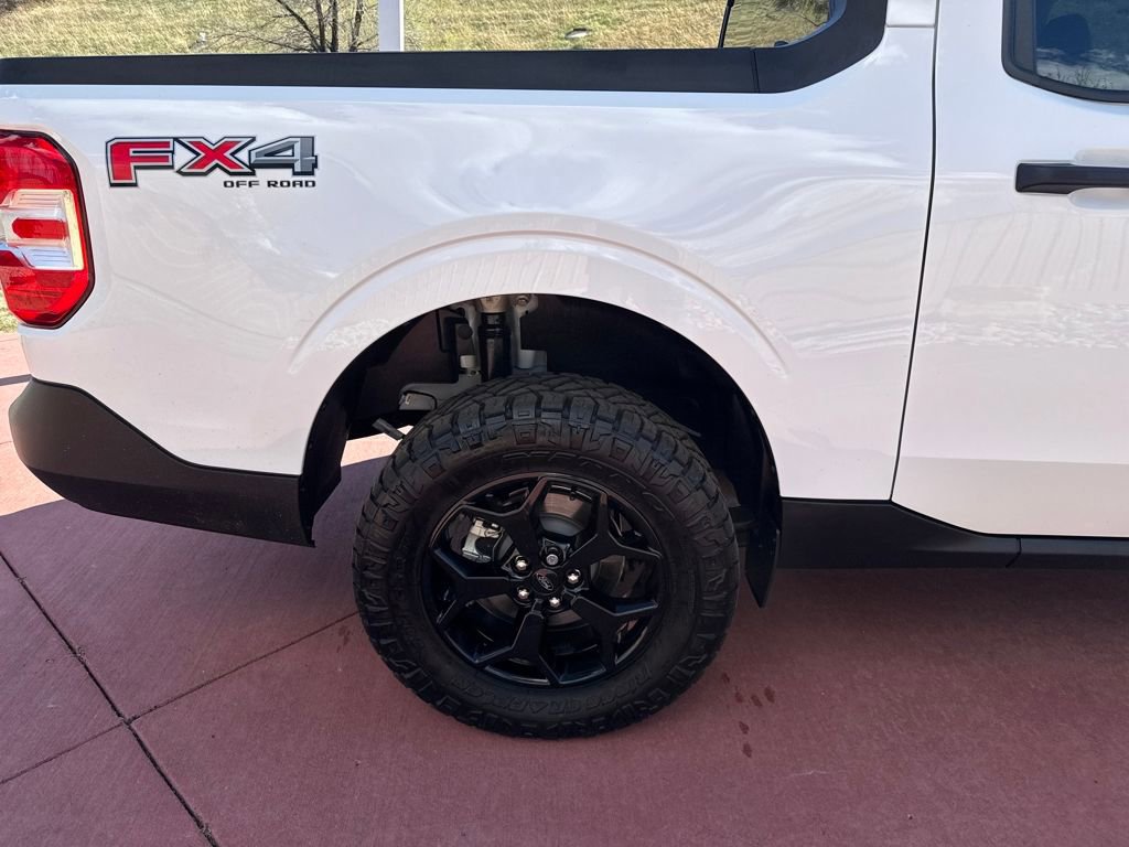 Certified 2024 Ford Maverick XLT w/ XLT Luxury Package image 21