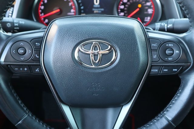 Used 2021 Toyota Camry XSE image 32