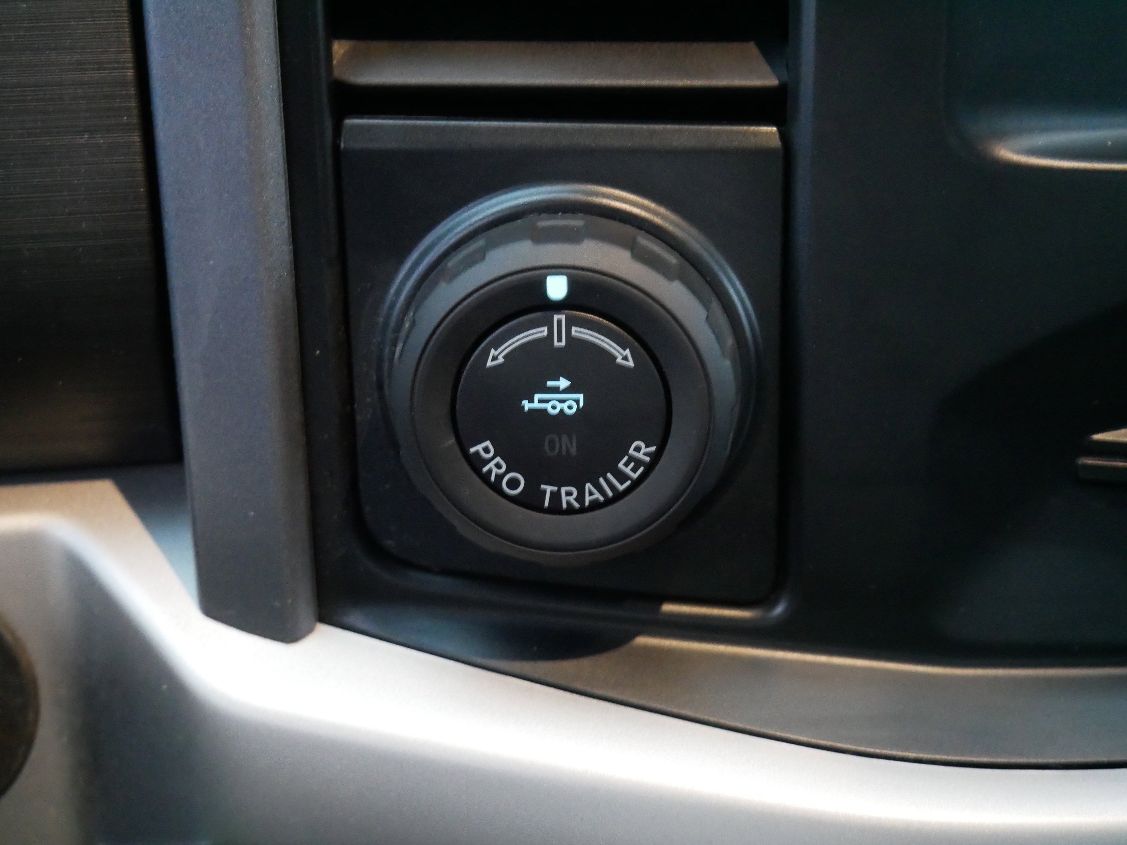 Certified 2022 Ford F150 XLT w/ Trailer Tow Package image 34