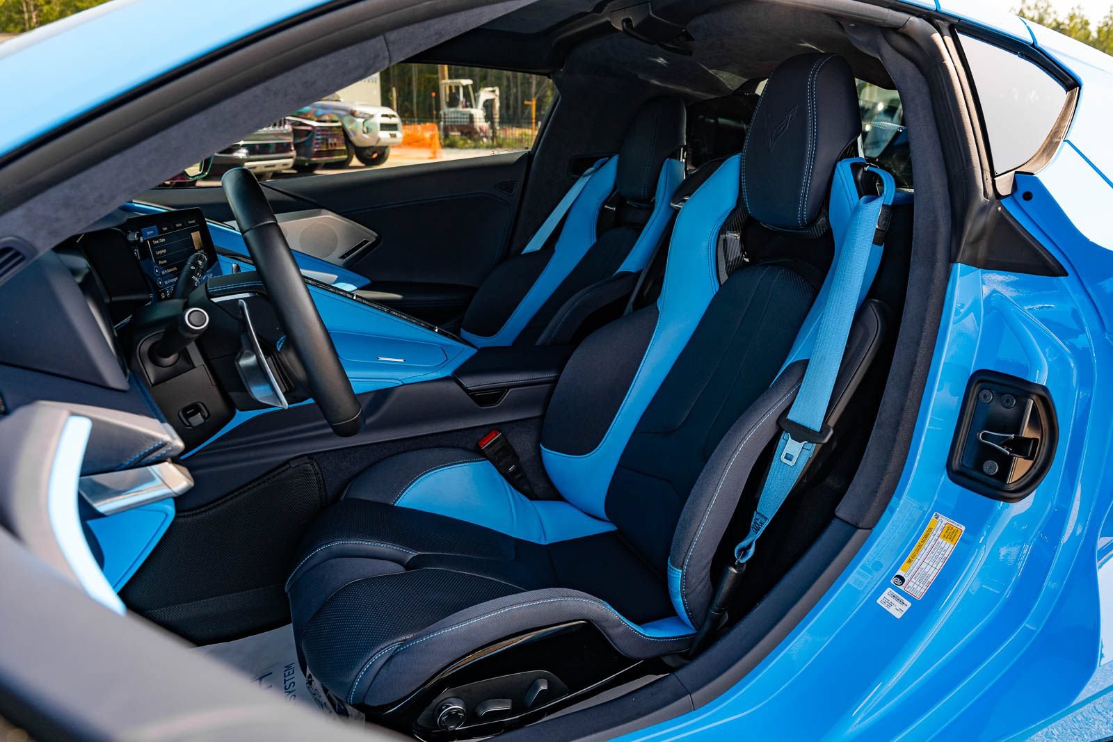 Used 2022 Chevrolet Corvette Stingray Premium Cpe w/ Z51 Performance Package RWD image 21