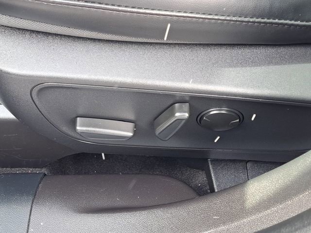 Certified 2024 Ford Escape ST-Line w/ Tech Pack #1 image 9