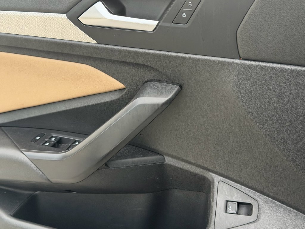 Used 2019 Volkswagen Jetta SE FWD image 13