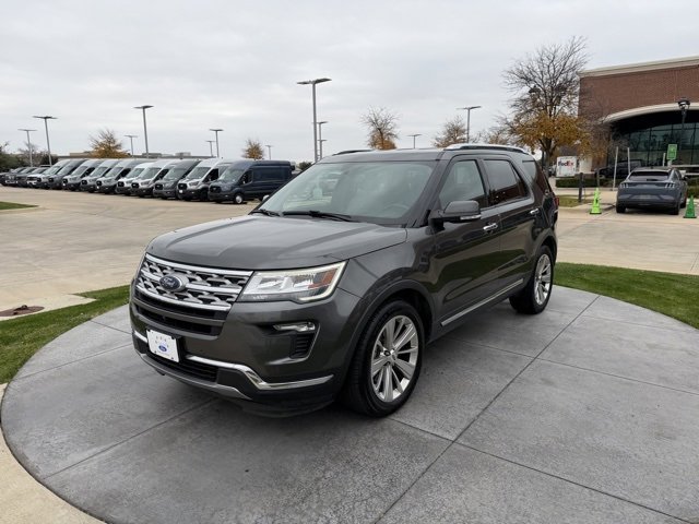Certified 2018 Ford Explorer Limited image 3
