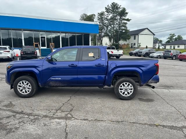 Used 2025 Toyota Tacoma SR5 RWD image 64