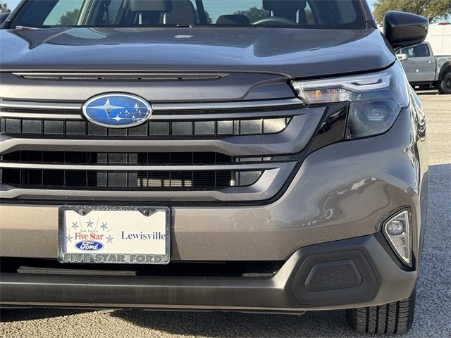 Used 2025 Subaru Forester Premium w/ Convenience Package #1 image 9