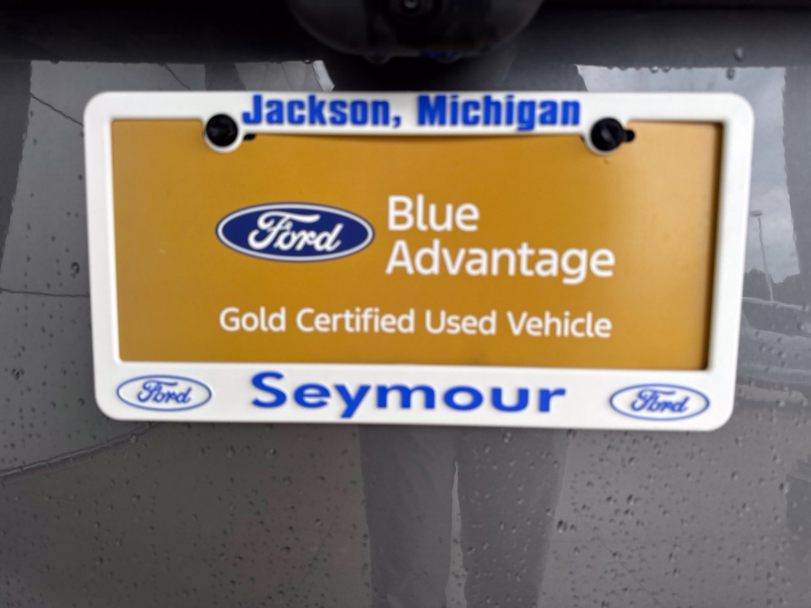 Certified 2024 Ford Explorer XLT w/ Class IV Trailer Tow Package AWD/4WD image 16