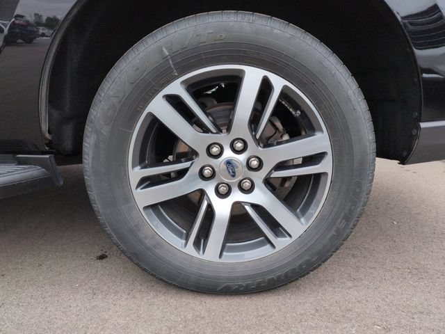 Certified 2024 Ford Expedition Limited AWD/4WD image 11