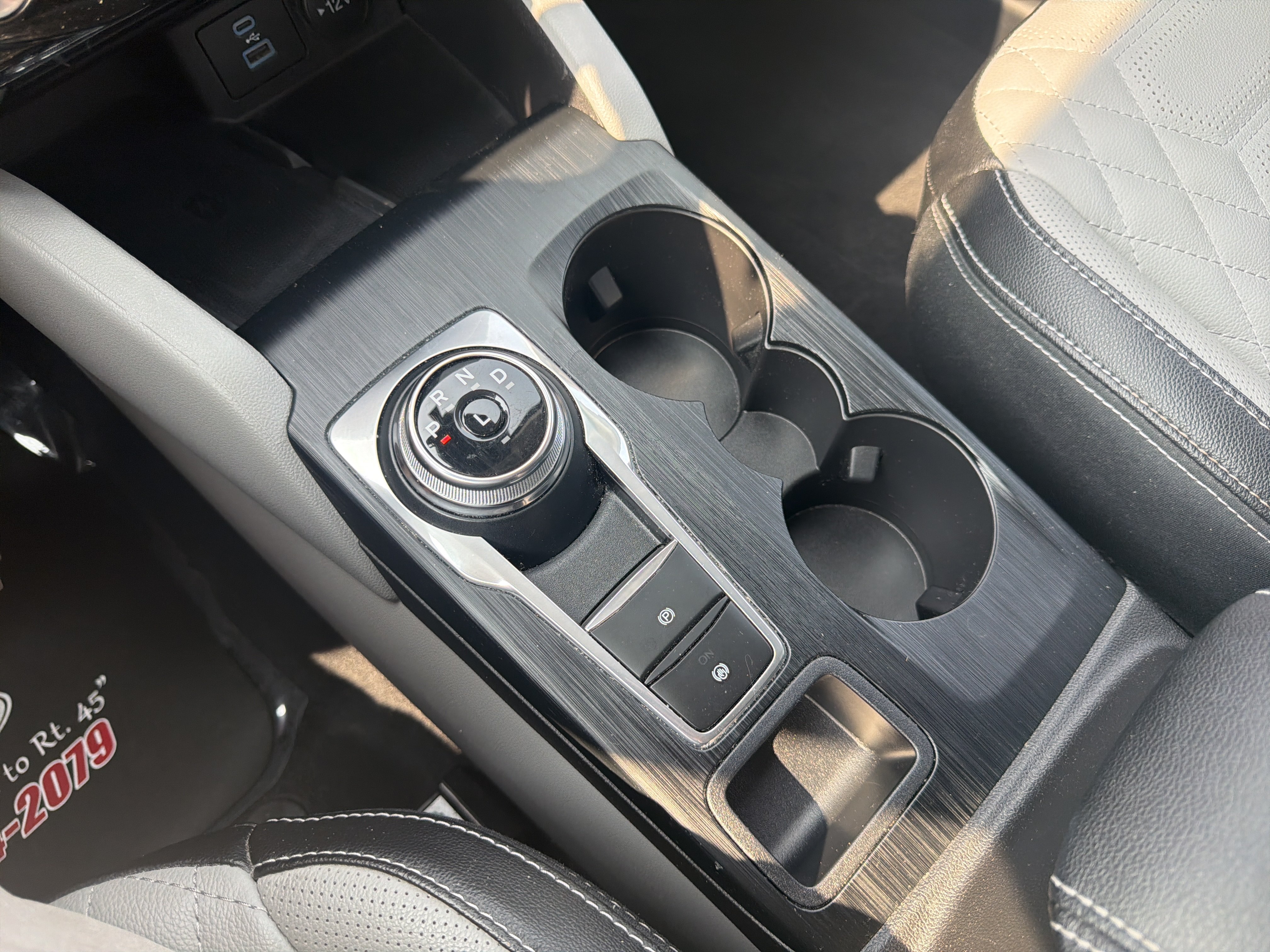 Certified 2023 Ford Escape SE w/ PHEV Premium Package FWD image 23