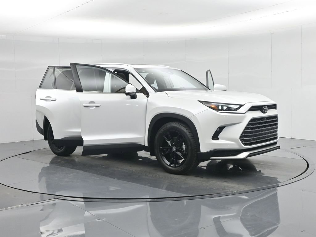 Used 2024 Toyota Grand Highlander AWD Hybrid image 35