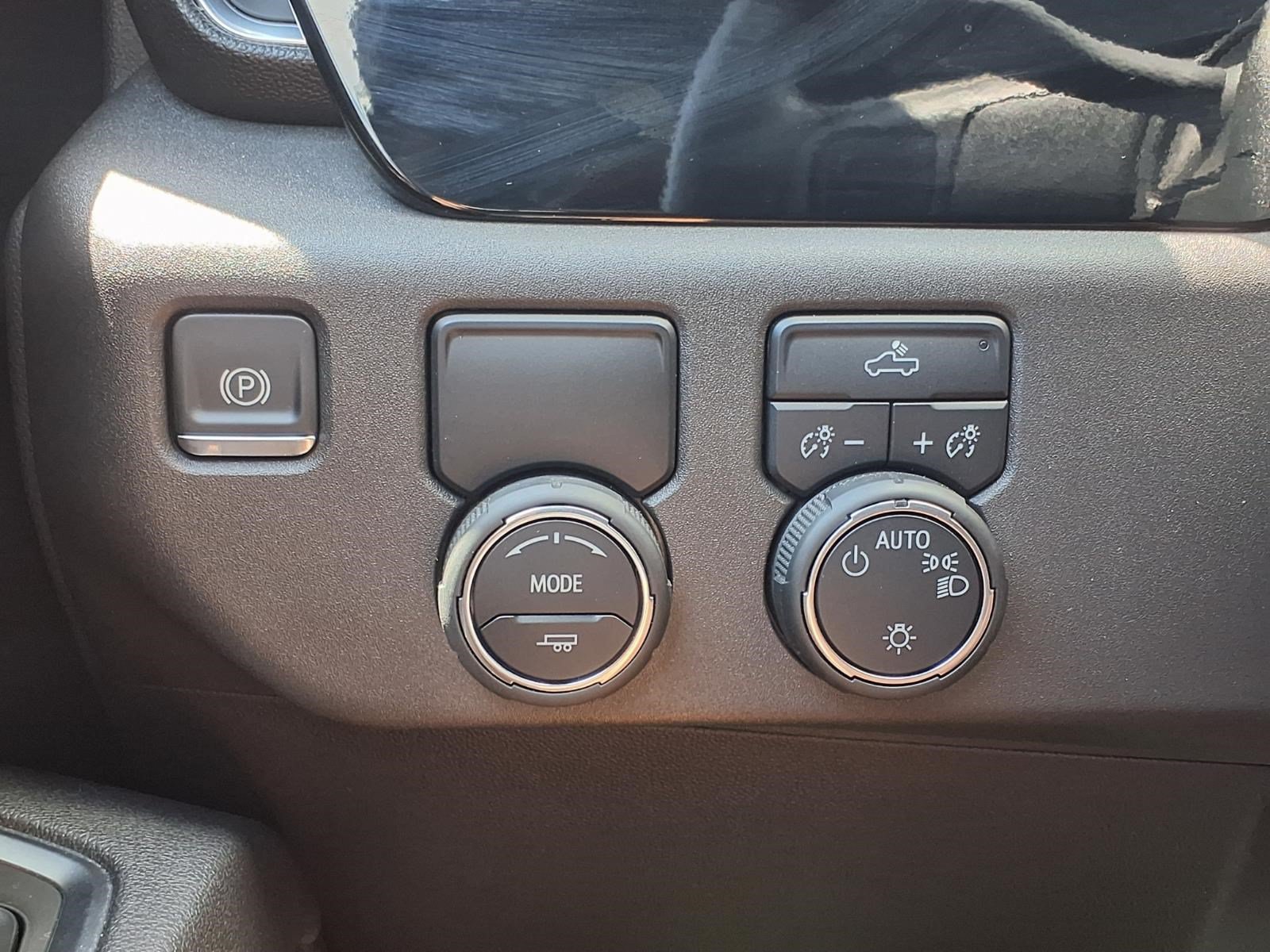 Used 2025 Chevrolet Silverado 1500 LT w/ Texas Edition Plus RWD image 23