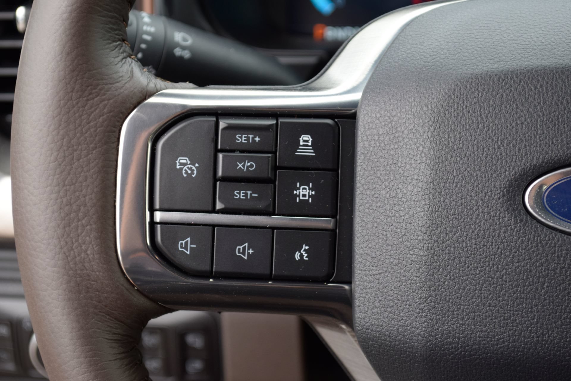 Certified 2026 Ford F250 King Ranch AWD/4WD image 8
