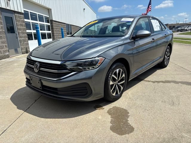 Used 2024 Volkswagen Jetta S FWD image 4