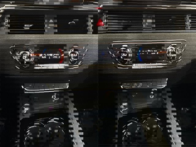 Used 2024 Audi A4 2.0T Premium Plus image 10