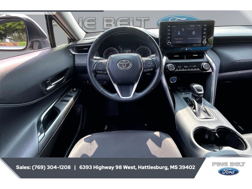 Used 2021 Toyota Venza LE AWD/4WD image 5
