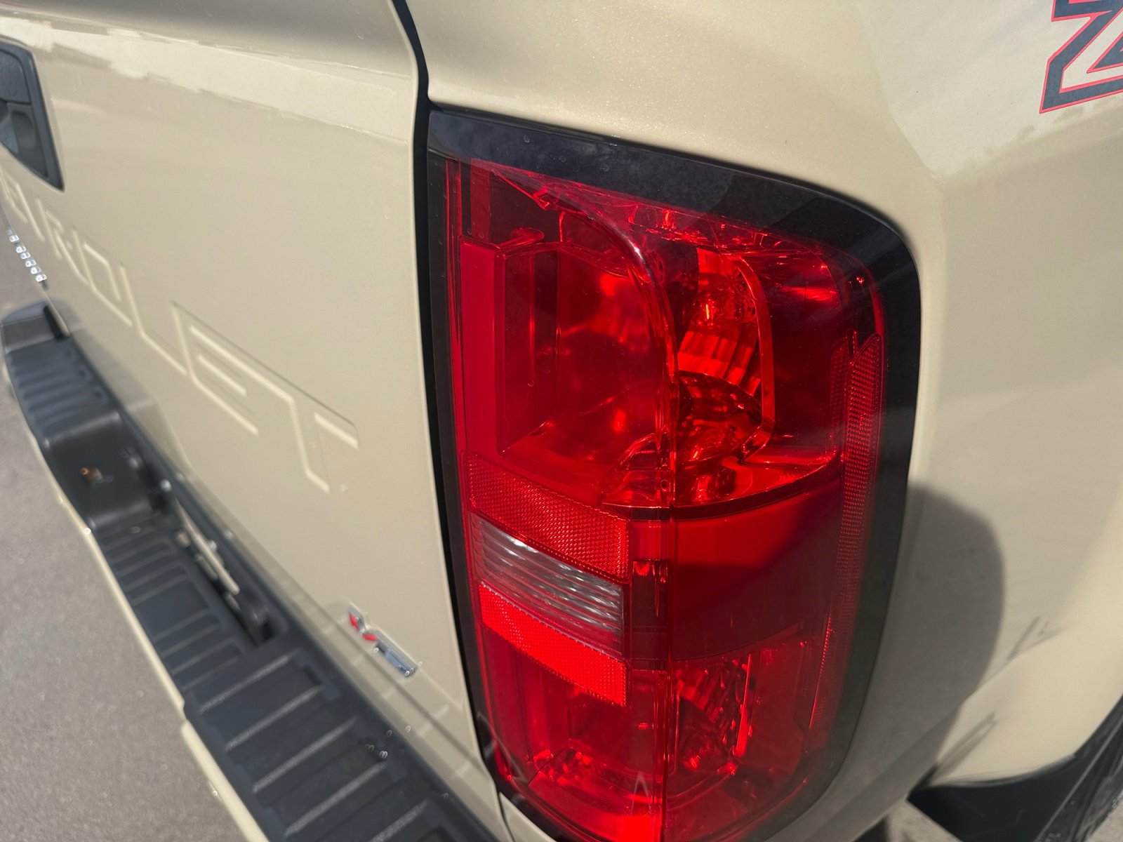 Used 2022 Chevrolet Colorado Z71 image 29