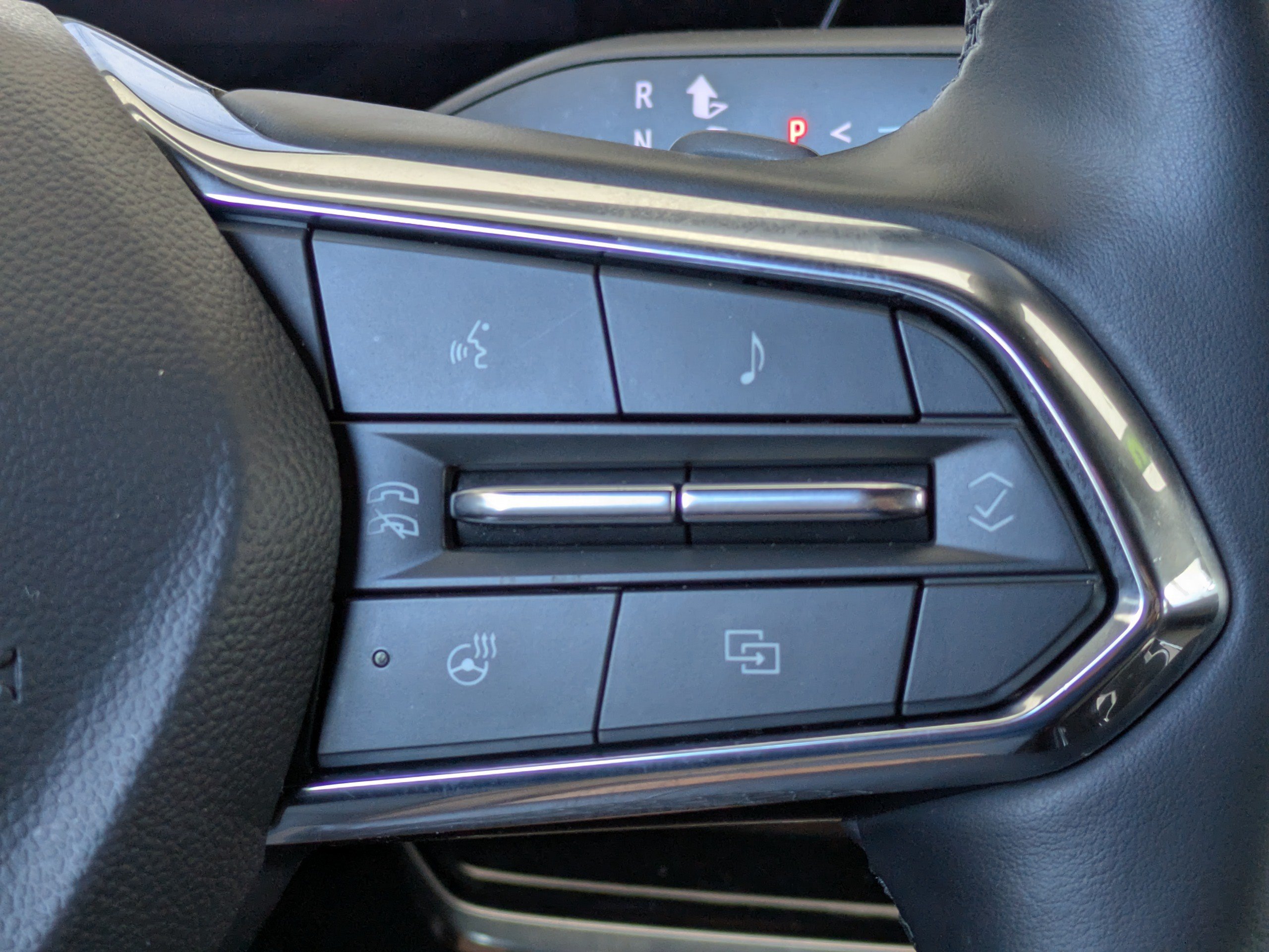 Used 2025 Chevrolet Equinox LT w/ Convenience Package II FWD image 27