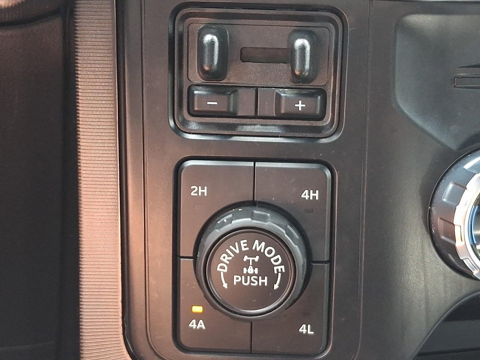 Certified 2023 Ford F150 Platinum AWD/4WD image 26