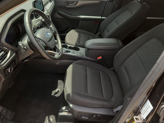 Certified 2024 Ford Escape Active w/ Cold Weather Package FWD image 22