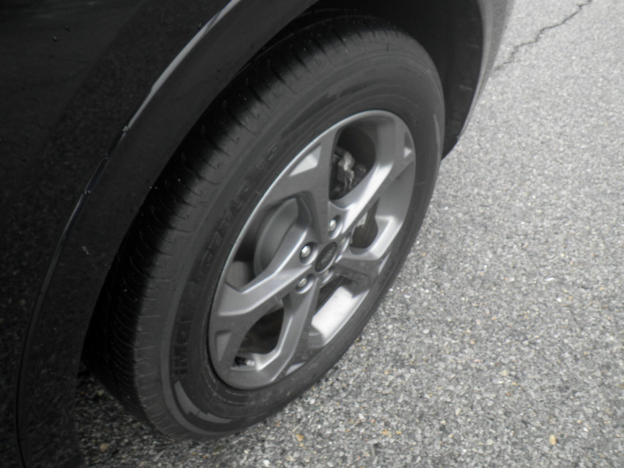 Certified 2024 Ford Escape ST-Line image 9