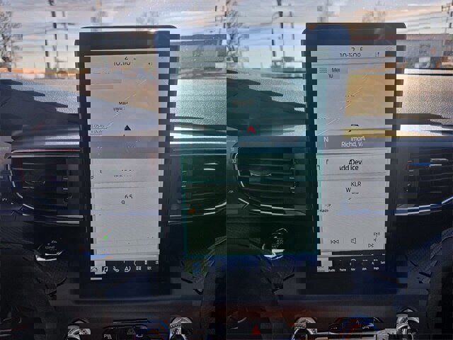 Certified 2020 Ford Explorer ST w/ Premium Technology Package image 16