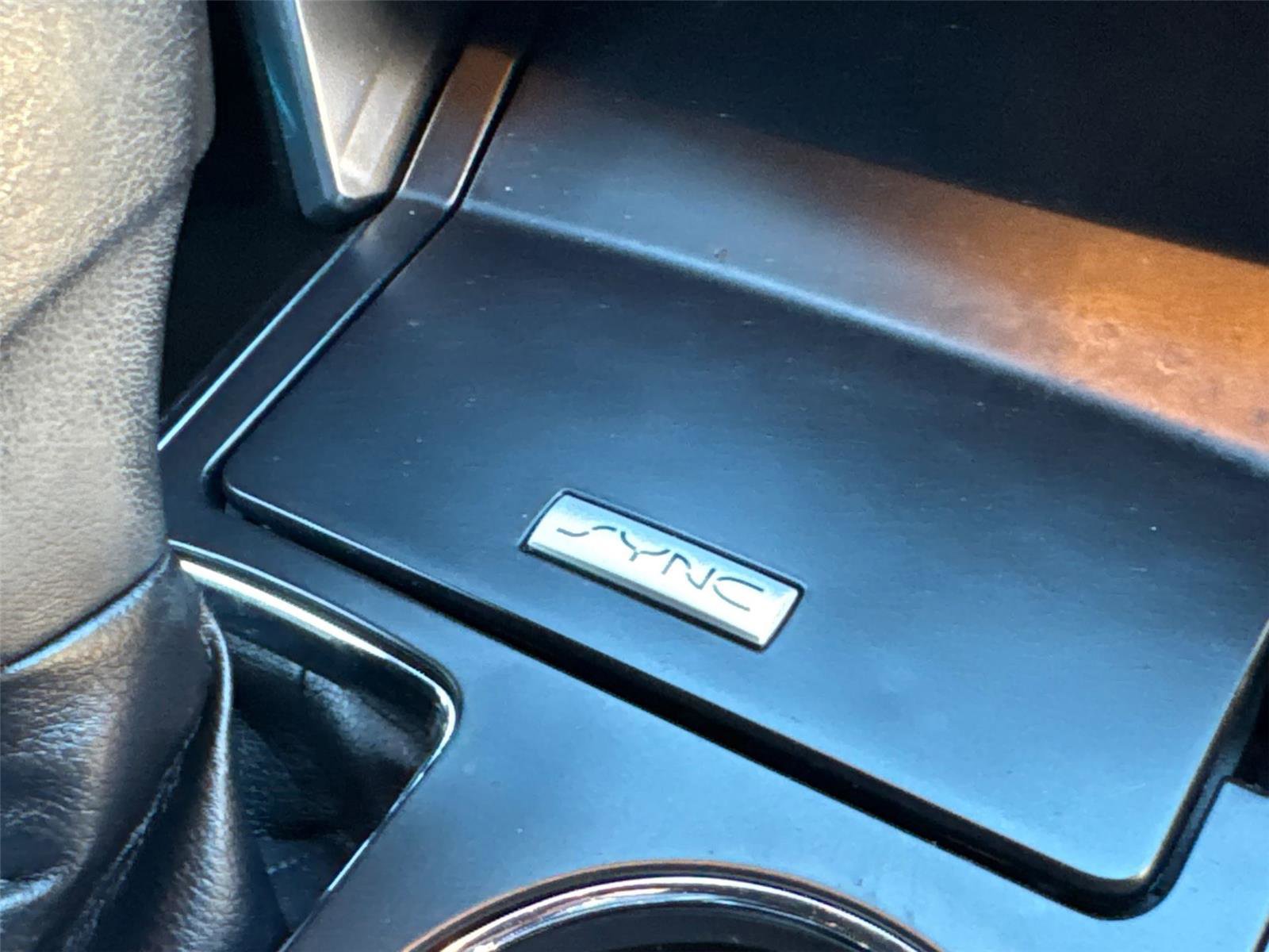 Certified 2019 Ford Explorer Sport image 18