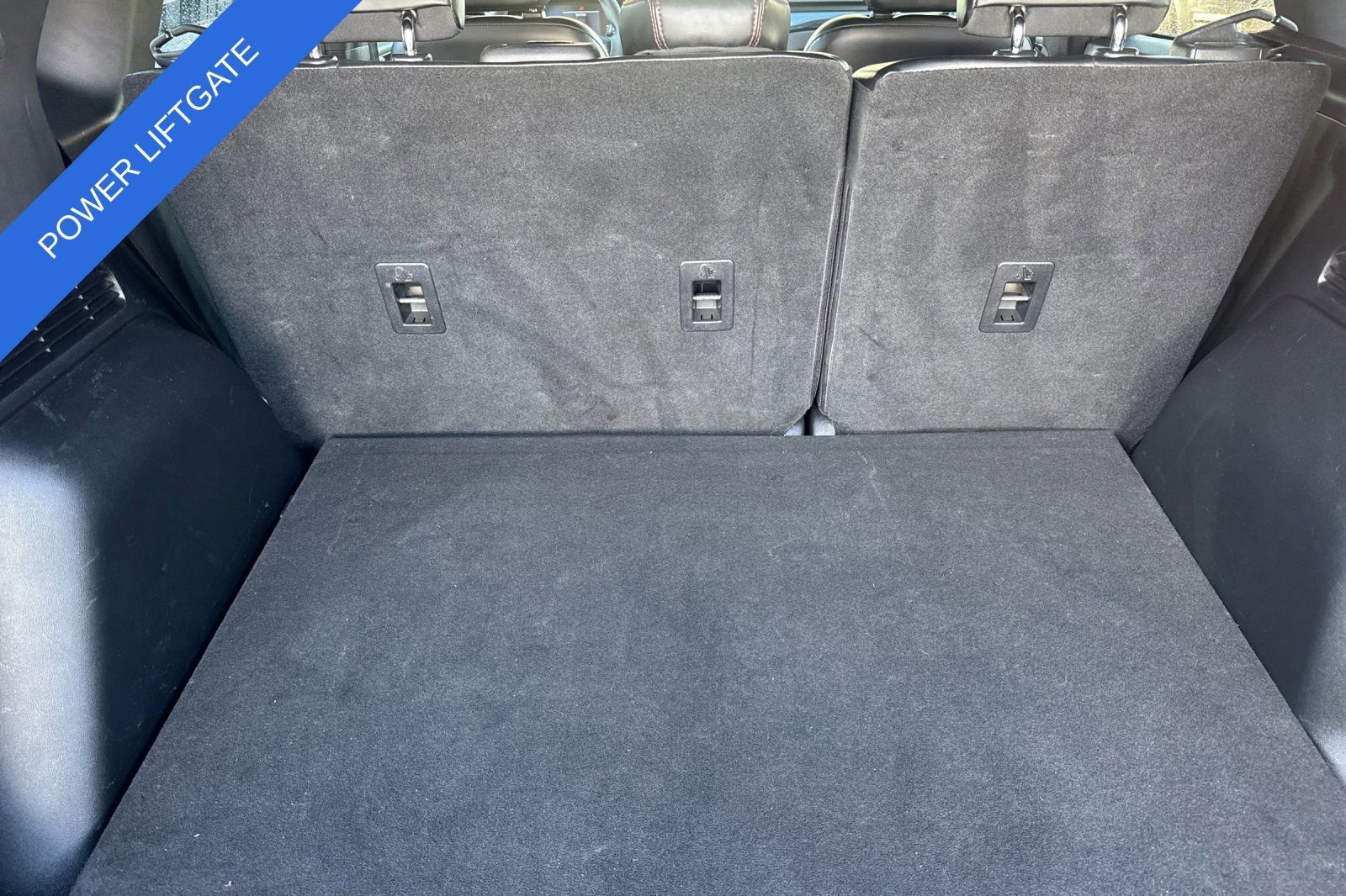 Certified 2024 Ford Escape ST-Line w/ Tech Pack #1 image 17