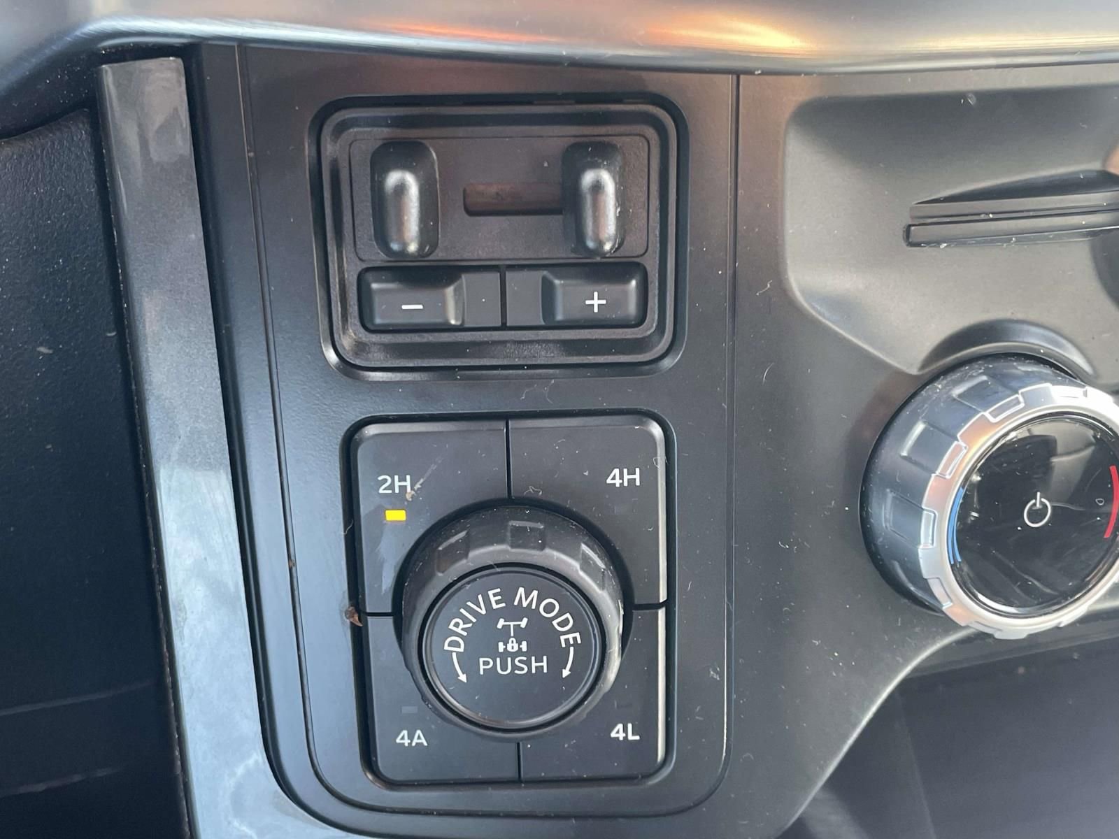 Certified 2023 Ford F150 Lariat image 21