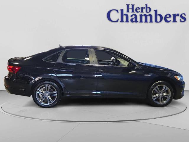 Used 2020 Volkswagen Jetta R-Line w/ R-Line Cold Weather Package FWD image 11