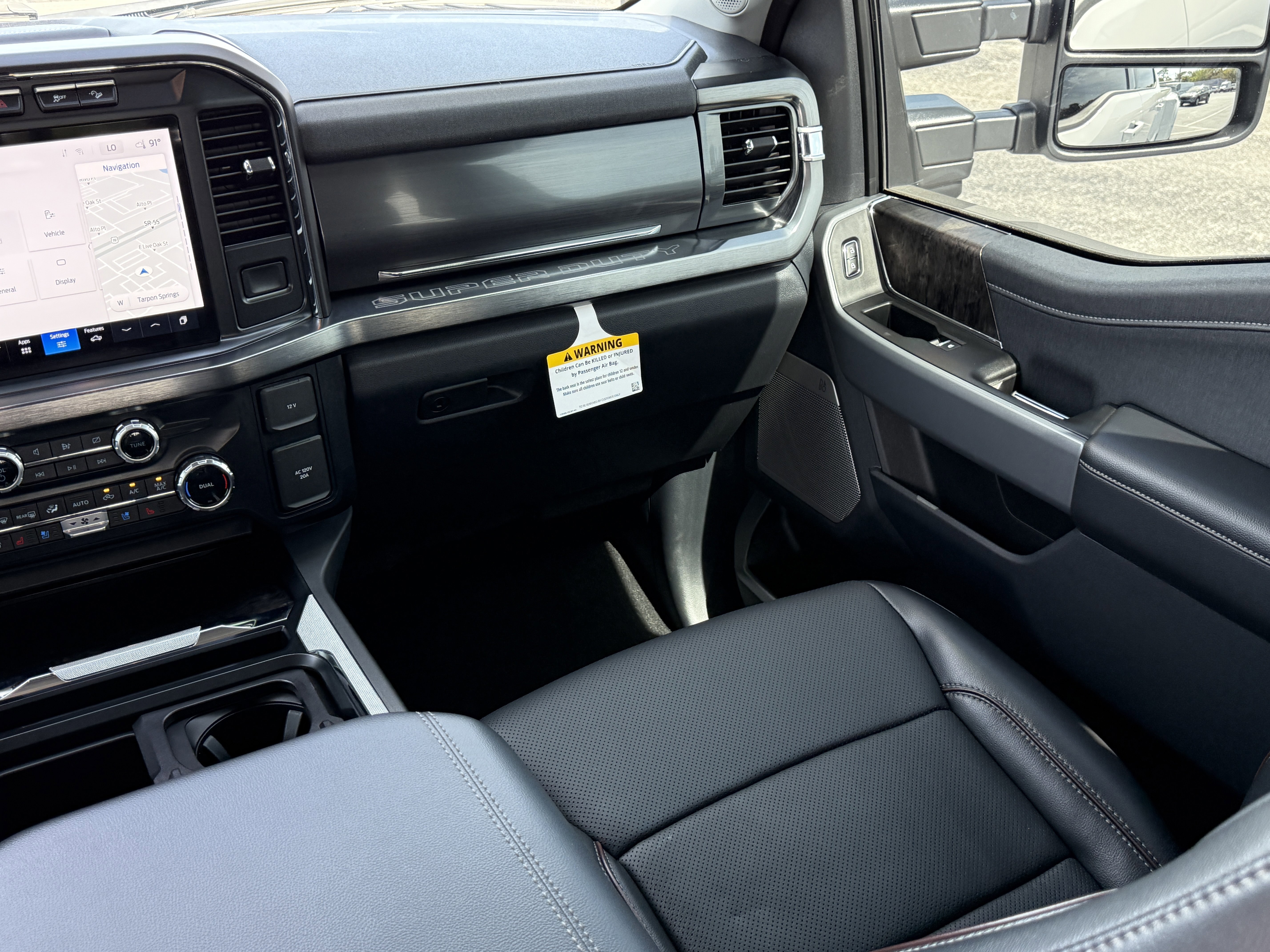 Certified 2024 Ford F450 Lariat w/ Lariat Ultimate Package image 14