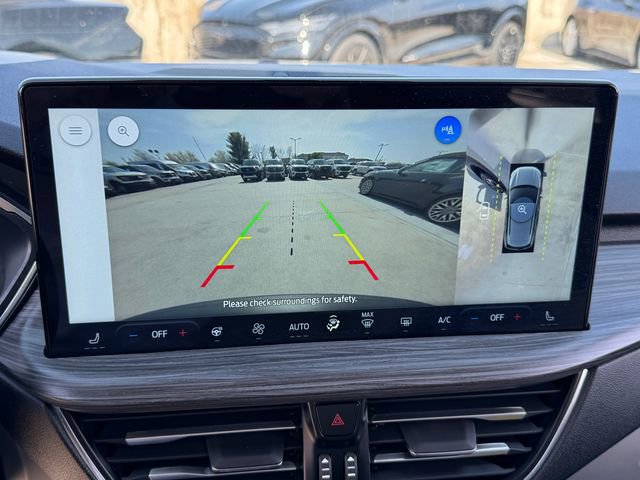 Certified 2025 Ford Escape Platinum w/ Premium Technology Package image 26