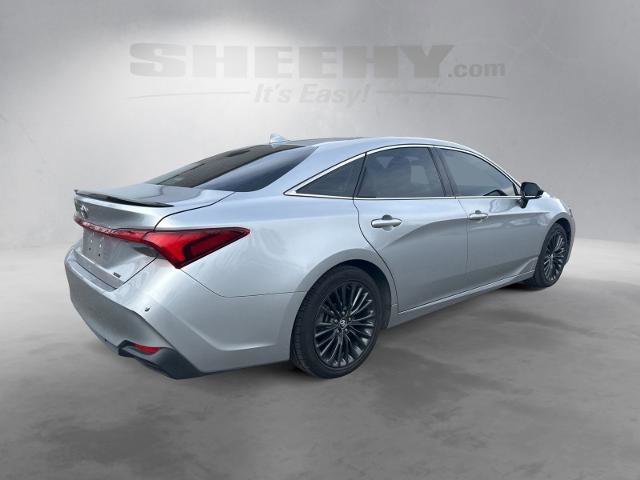 Used 2020 Toyota Avalon XSE w/ All Weather Liner Package image 4