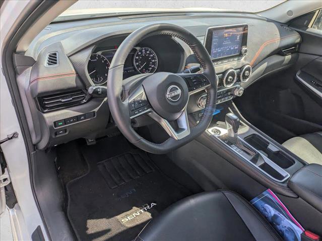 Used 2025 Nissan Sentra SR w/ SR Premium Package FWD image 9
