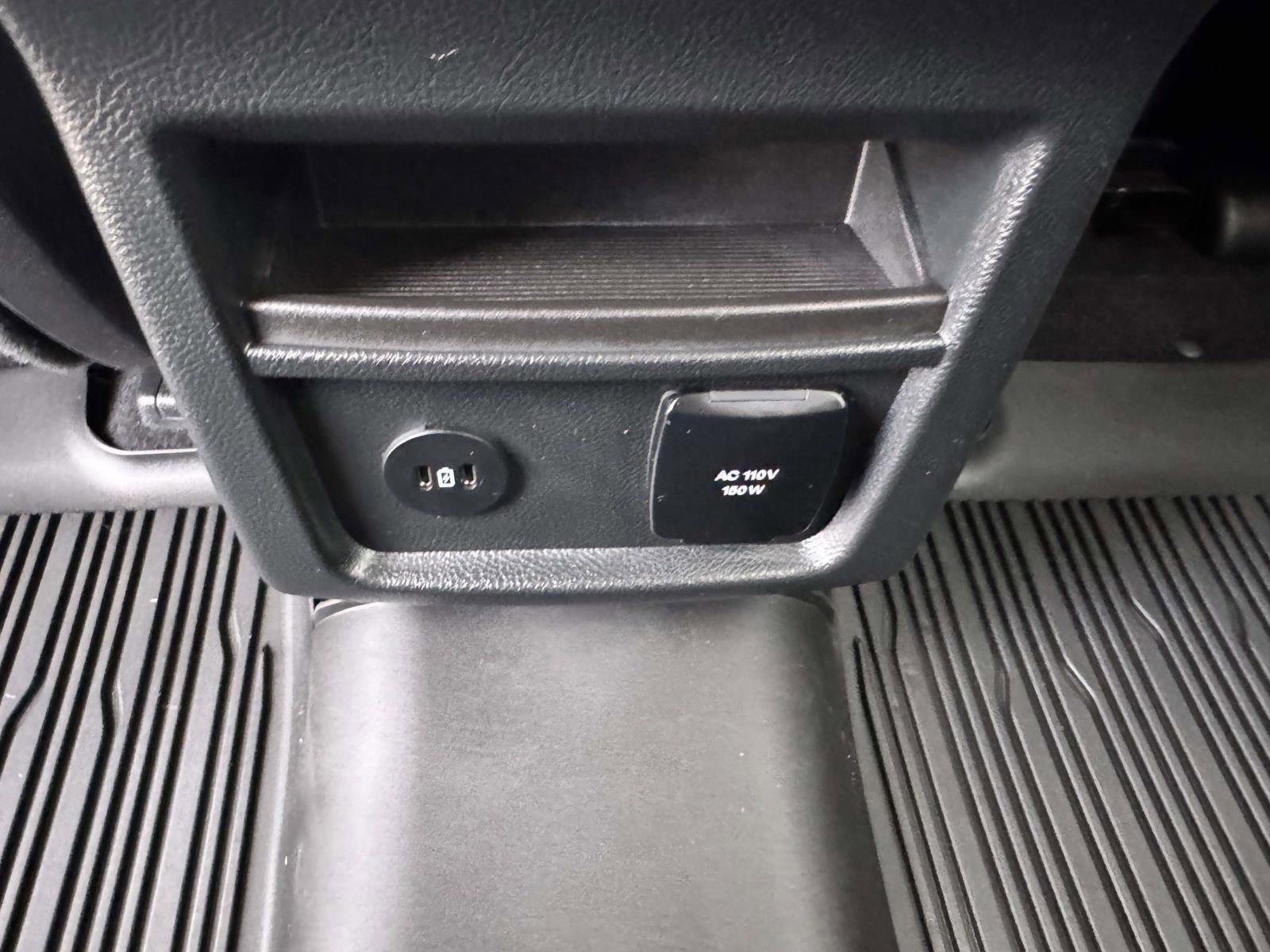 Certified 2022 Ford Edge SEL w/ Convenience Package image 18