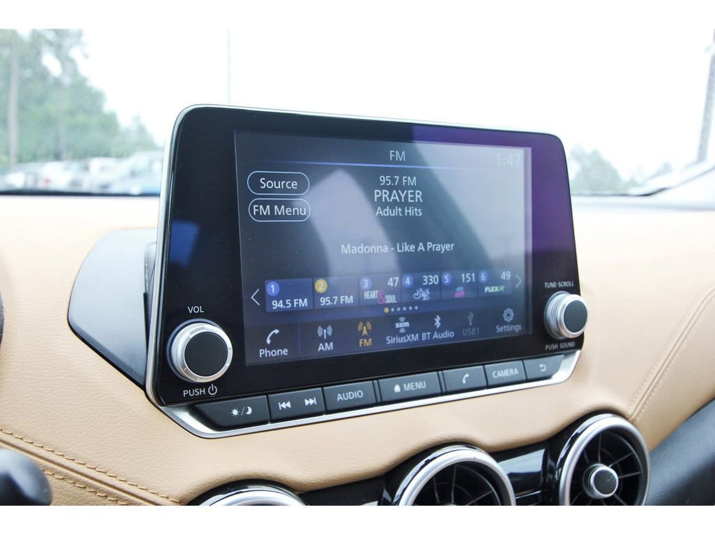 Used 2024 Nissan Sentra SV w/ SV Premium Package FWD image 24