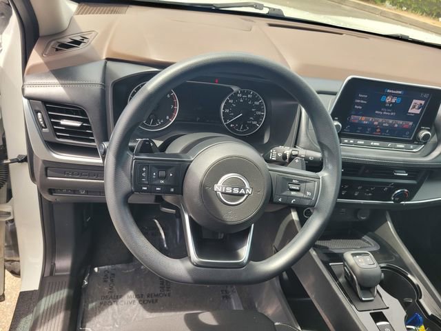 Used 2023 Nissan Rogue S FWD image 30