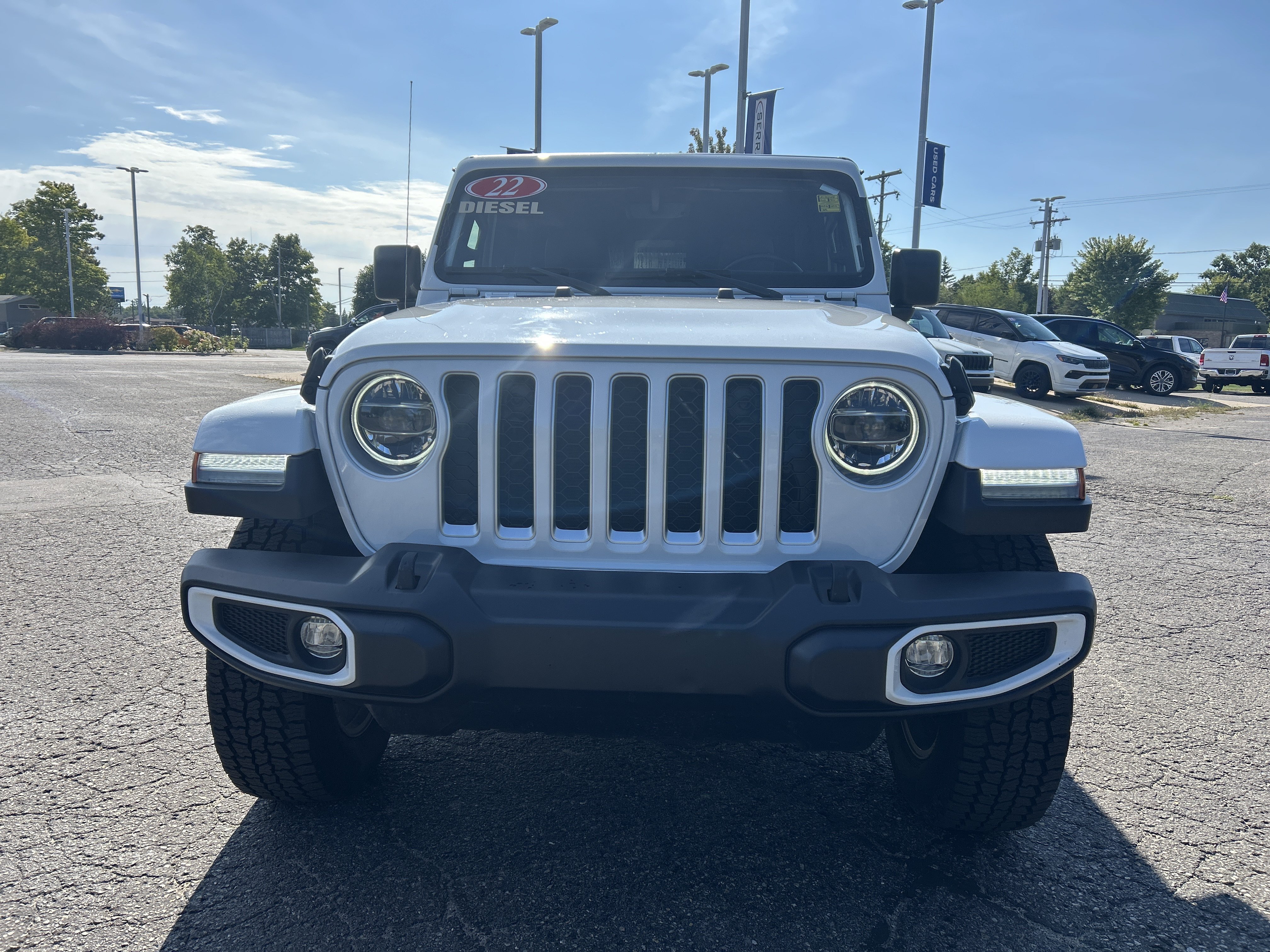 Used 2022 Jeep Gladiator Overland w/ Popular Equipment Package AWD/4WD image 8