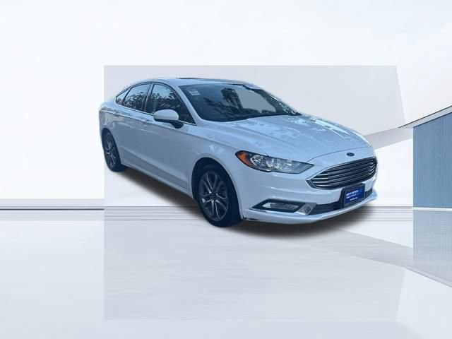 Certified 2017 Ford Fusion SE w/ Equipment Group 601A image 8