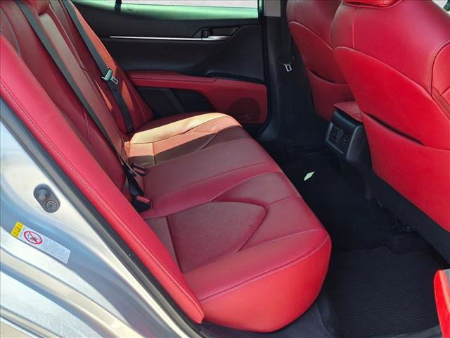 Used 2019 Toyota Camry XSE FWD image 18