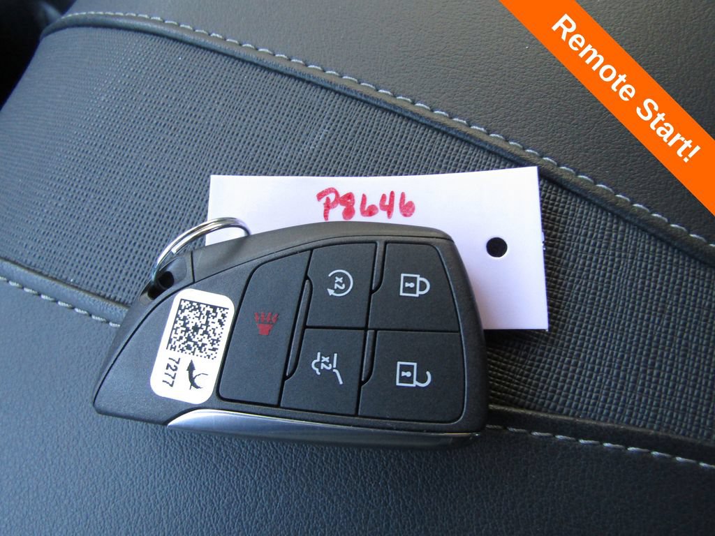 Used 2025 Buick Enclave Sport Touring AWD/4WD image 25