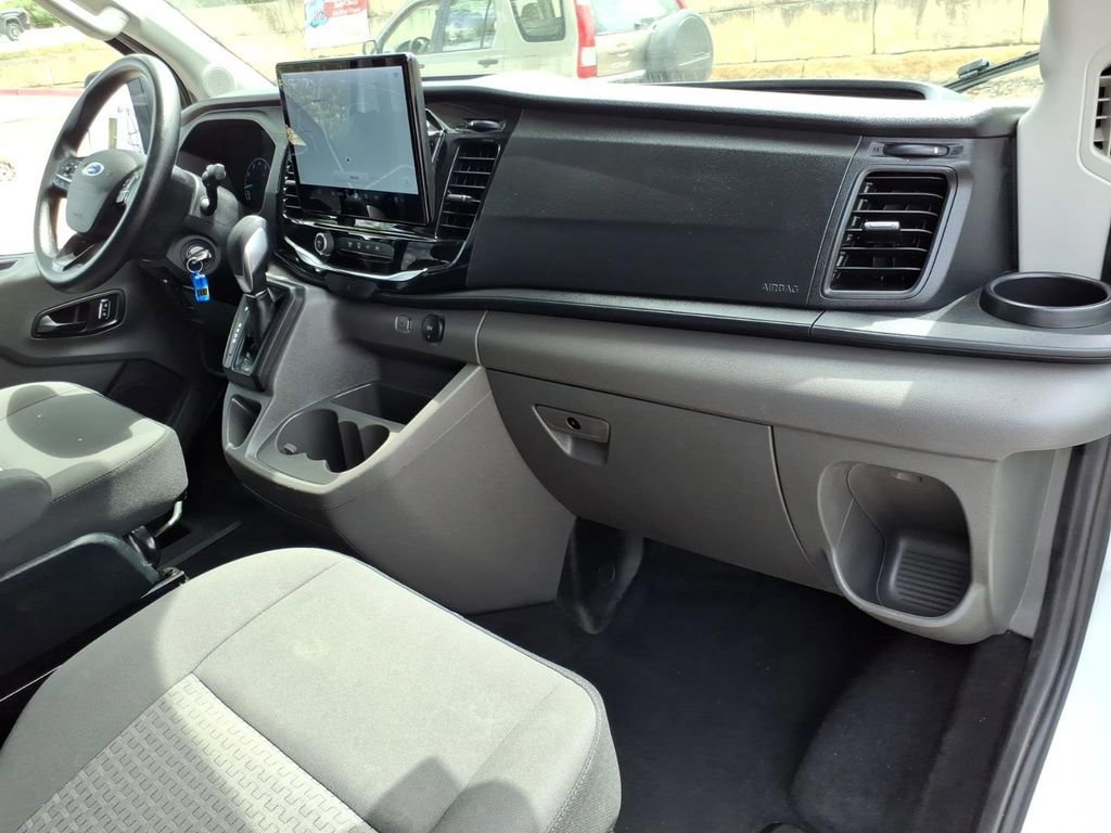 Certified 2023 Ford Transit 350 XLT RWD image 8