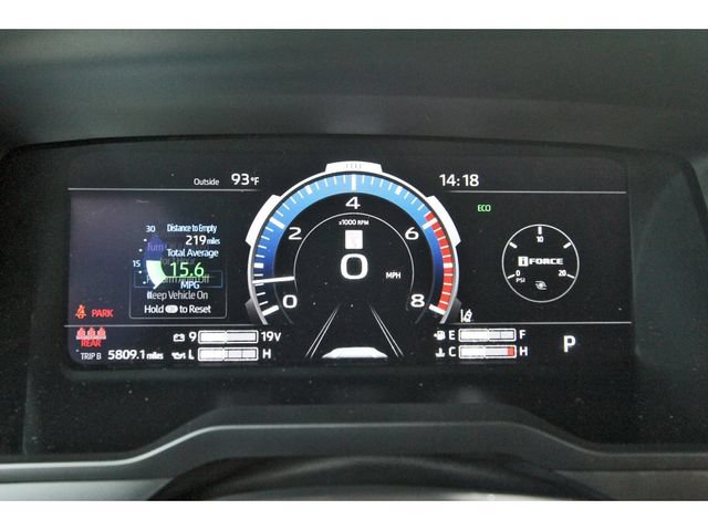 Used 2023 Toyota Tundra Platinum AWD/4WD image 15