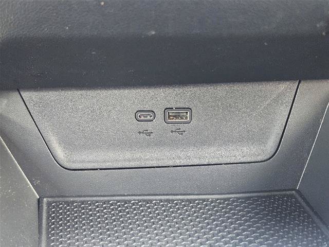 Used 2026 Chevrolet Equinox LT FWD image 17